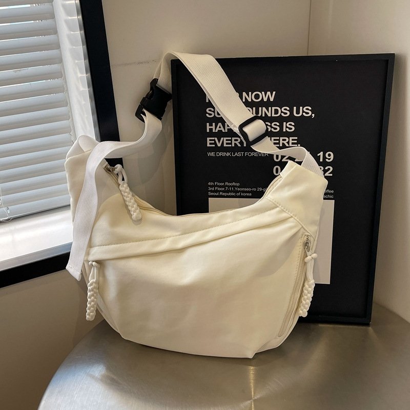 2026 New Canvas Crossbody Bag for Women – Large Capacity Dumpling Style Tote Bag for Students & Daily Use - Image 4